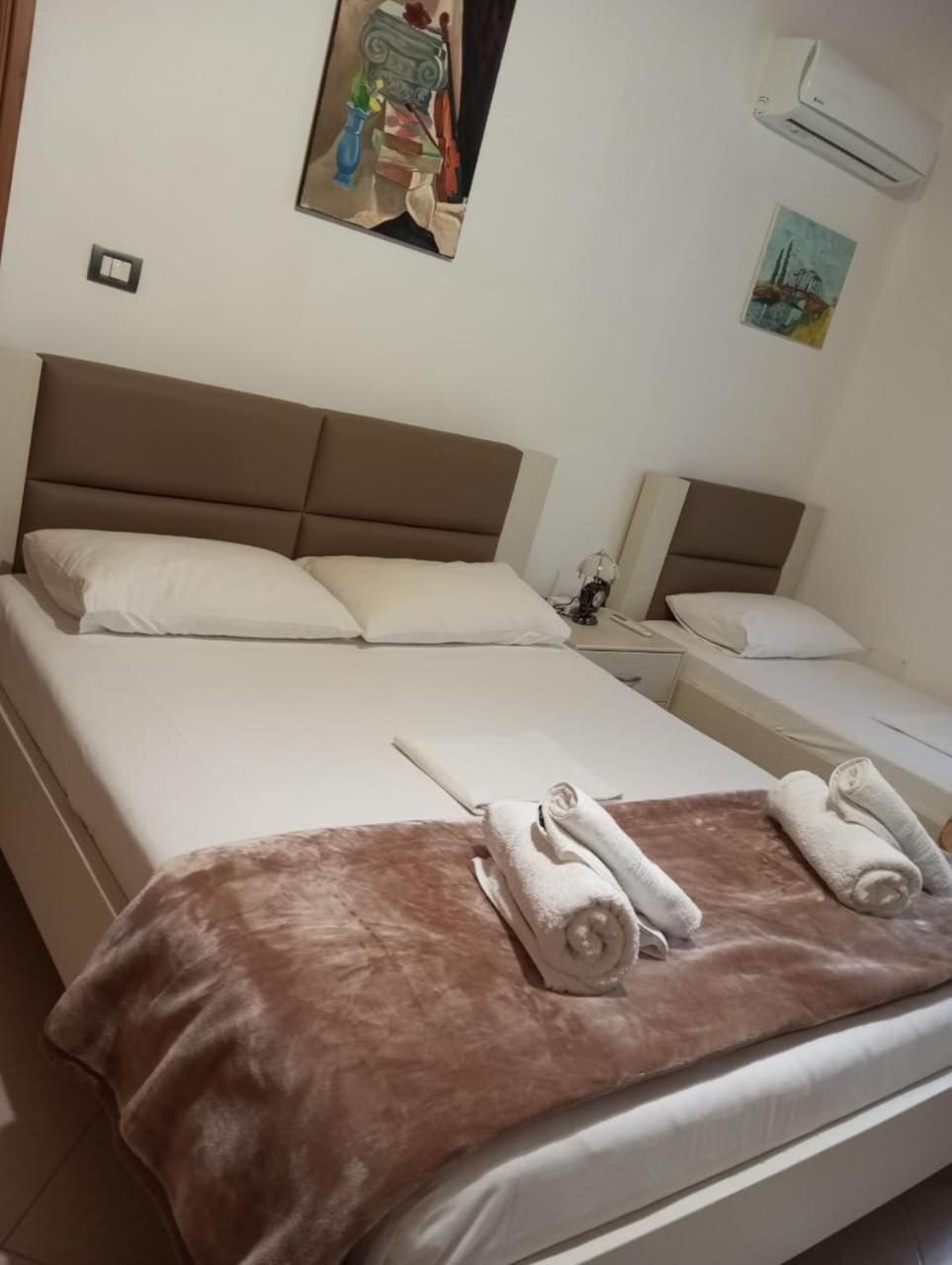 Dhimitri's guest house Berat Extérieur photo